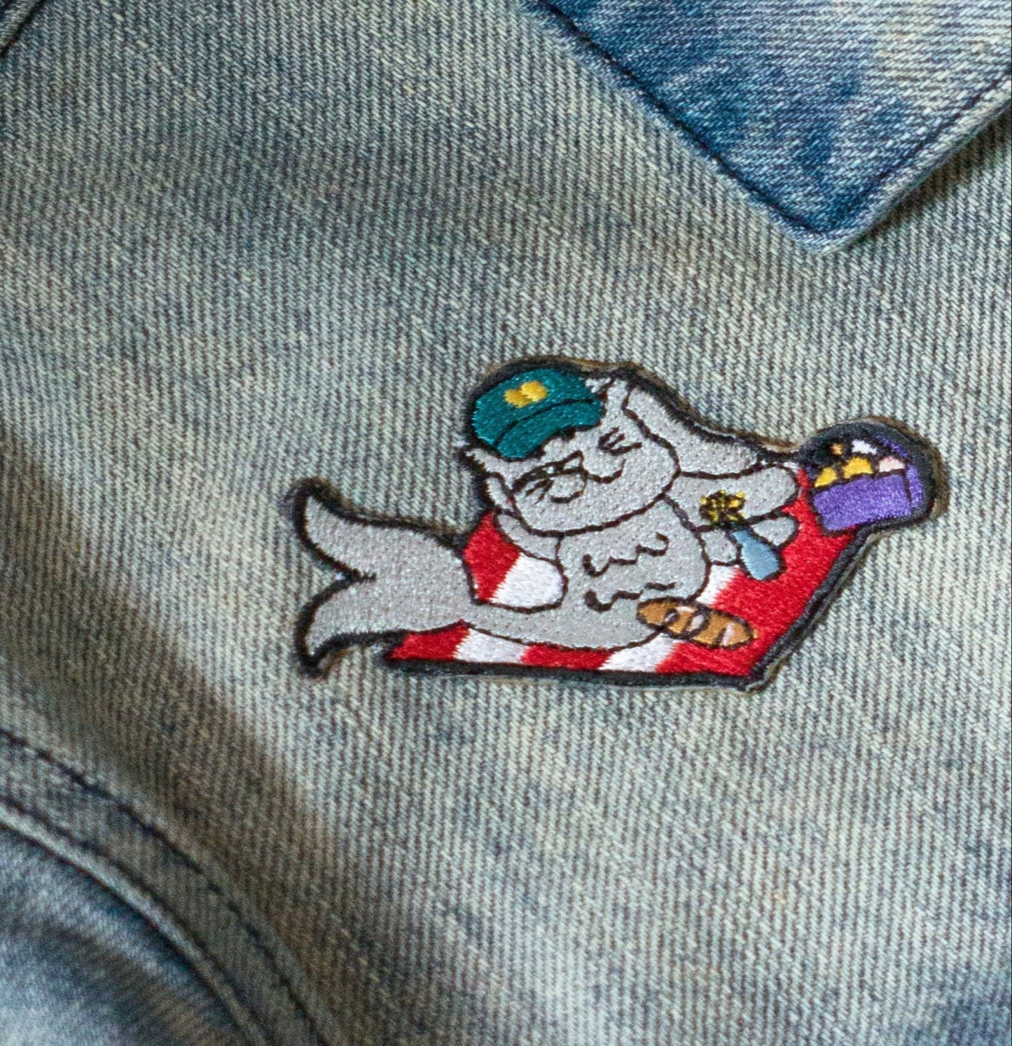 IRON ON PATCH | PICNIC BY THE BAY