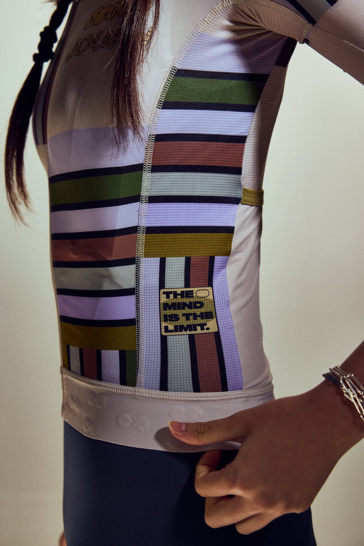 WOMEN'S MOMENTUM JERSEY ARTIST SERIES | PANELS